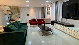Casa No Alphaville Eusébio Composta Por 4 Suítes, Varanda Gourmet Com Churrasqueira.