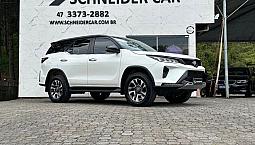 Toyota Hilux Sw4 Diamond 2.8 Tb 4x4 Die. Aut. 2022