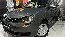 Volkswagen Polo Sedan 1.6 Mi Total Flex 8V 4P 2013