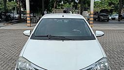 Etios Platinum 2015 Completo