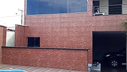 Sobrado Com Área De Lazer De Esquina 