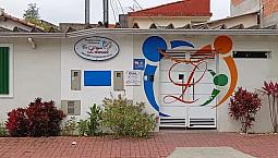 Casa Para Aluguel Tem 400 Metros Quadrados Com 9 Quartos