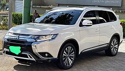 Mitsubishi Outlander Hpe 2.0 16V 5P Aut. 2022