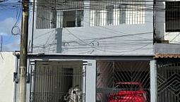Casa Altos Conj. Maguari, E Garagem, R$ 1.800,00    Augusto Montenegro 