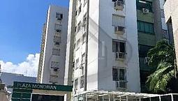Excelente Apartamento De 02 Dormitórios, Living 02 Ambientes Com Churrasqueira, Piso Lamin