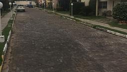 Casa Duplex De Condomínio/ 200 M²/ 3 Suítes + 1 Semí-Suíte/ Nascente