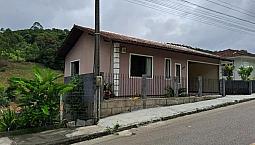 Vende-Se Casa Em São Pedro De Alcântara 