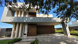 Sobrado Para Venda Com 395 Metros Quadrados Com 4 Quartos, Aceita Apartamento Menor Valor 