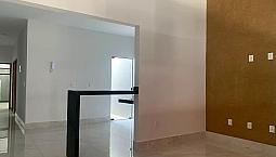 Casa 2 Quartos Com Suíte E Área Gourmet  Residencial Sonho Dourado