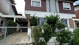 Sobrado Com Dois Dormitórios Sendo Um Uma Suíte, Bairro Vila Germânia, Nova Petrópolis Rs!