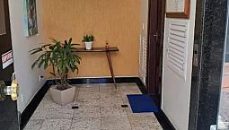 Apartamento Cabo Frio. Em Frete Ao Mercado Extra