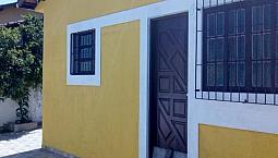 Casa A 400 Metros Do Mar E Com Terreno Inteiro. Alexandre