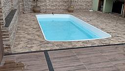 Casa De 2 Quartos Com Piscina No Bairro Santa Luzia