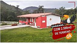Casa A Venda Com Piscina Próximo A Itaquera
