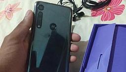 Moto One Macro