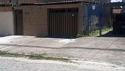 Alugo Casa 03 Quartos Em Campo Grande - Recife - Ótima Localização