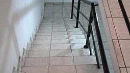 Alugo Apartamento Em Andorinhas.
