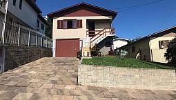 Casa À Venda, 4 Quartos, 2 Vagas, Bela Vista - Carlos Barbosa/Rs