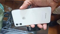 Moto One 64 Giga