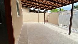 Zona Sul: Casa De 3 Quartos Sendo 1 Suite