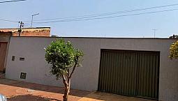 Casa Com 2 Quartos À Venda, 170M² - Jardim São José Casa De Rua Com 2 Quarto(S) E 2 Banhei