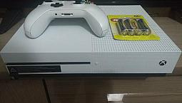Xbox One S