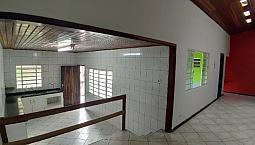 Venda - Casa Bosque Dos Eucaliptos - 3 Dormitórios - Terreno Inteiro