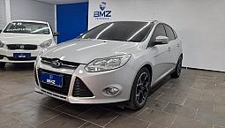 Ford Focus Titanium 2.0 At 