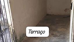Vende-se Casa Com 3 Quartos 