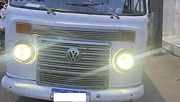 Volkswagen Kombi Standard 1.4 Mi Total Flex 8V 2011
