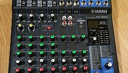 Mesa De Som Mixer Yamaha Mg10Xu Com Efeitos Como Nova