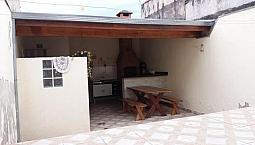 Alugar Casa 03 Dormitórios No Jardim Brasilândia, Com Móveis Na Cozinha E Banheiro