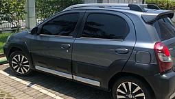 Etios Cross 