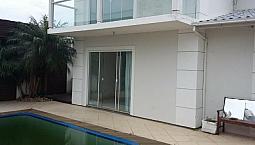 Casa Para Aluguel Com 400 Metros Quadrados Com 3 Quartos Em Pagani - Palhoça - Sc