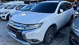 Mitsubishi Outlander 2.0 - 24.000 Km - Muito Nova 