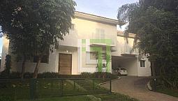 Casa Em Estilo Contemporâneo.