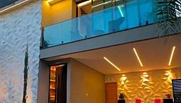 Aluguel Casa Alto Padrao Condominio Galdi Em Anapolis