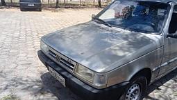Vende-Se Fiat Uno 1999