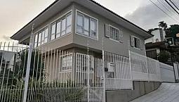 Casa De Alto Padrao  De 5 Quartos Em Coqueiros