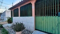 Vendo Casa Com Quintal Em Barcelona - Serra - Es