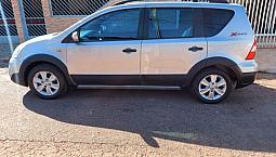 Vendo Livina Xgear 1.6 Sl 2011/2012
