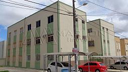 Apartamento Cond. Parque Dos Rios, 2 Quartos, Dependência De Empregada, 70M²