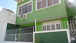 Casa Linda Nova Cariacica / Friinhani *
