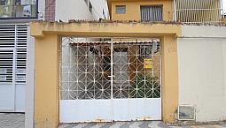 Excelente Casa Residencial Com 3 Quartos, Wc Social, Varanda, Copa Cozinha, Área De Serviç