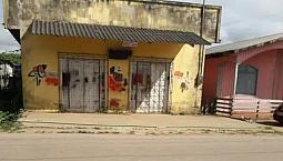 Vende Se Um Ponto Comecial Em Feijo 