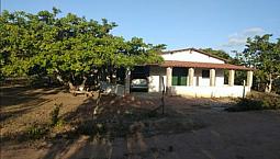   Granja. Vende-Se.  Granja No M. De Pureza, C/ 2 Quartos Sala, Alpendre  R$ 60Mil Reais. 