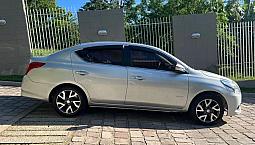 Versa 1.6 Unique Completo Bancos De Couro