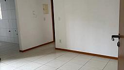 Aluga-se Apartamento 2 Quartos 