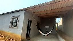 Vende-Se Casa 