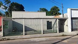 Vende-Se Residencial Com 4 Casas Em Bragança 